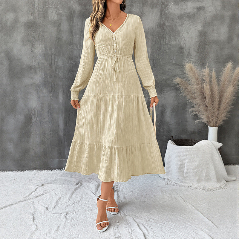 Damen Crinkle-Midikleid mit V-Ausschnitt, Knopfleiste, tailliertem Bindegürtel und Stufenrock Drune