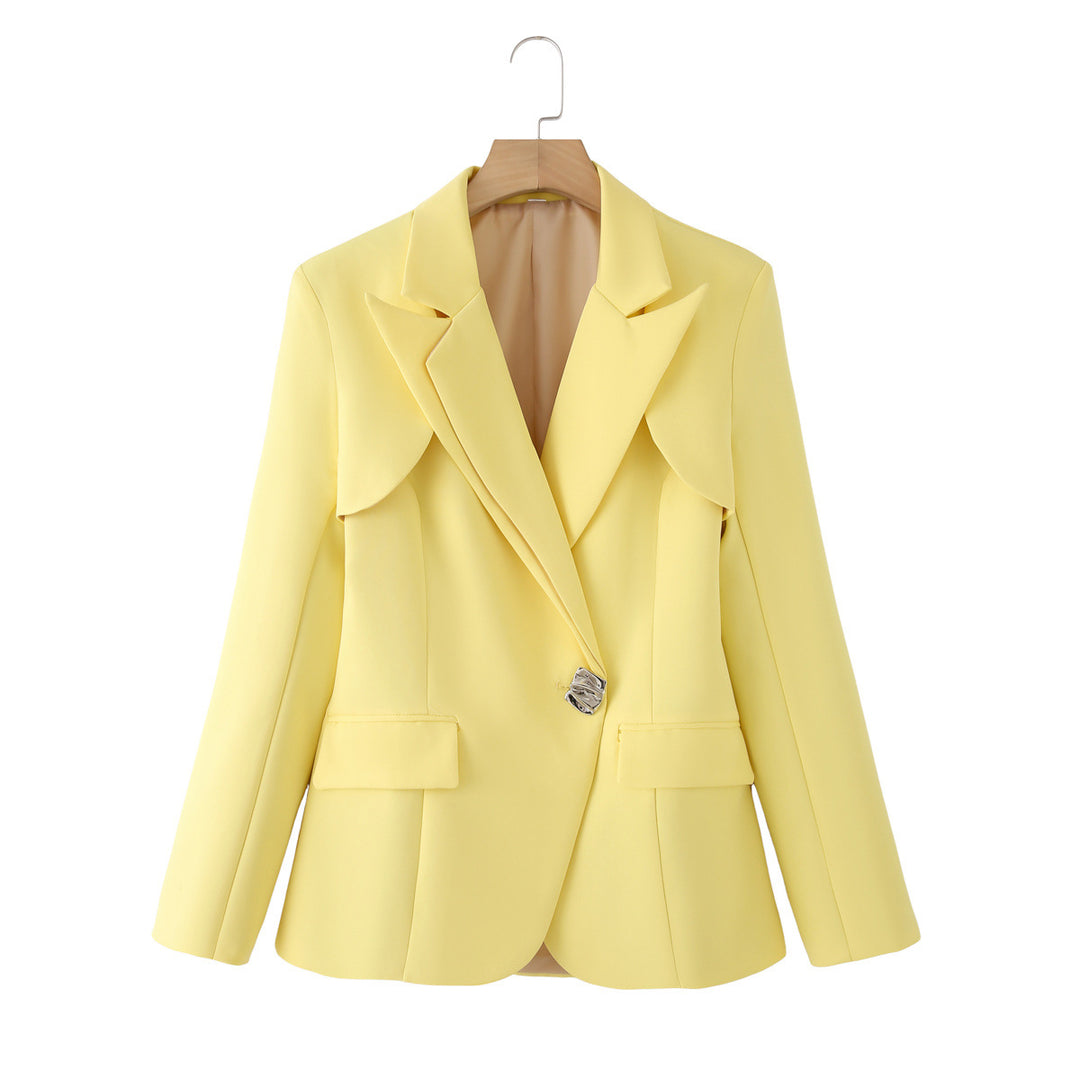 Damen nan taillierter Blazer mit geschwungenem Lagenkragen, figurformenden Abnähern und dekorativem Zierknopf Drune