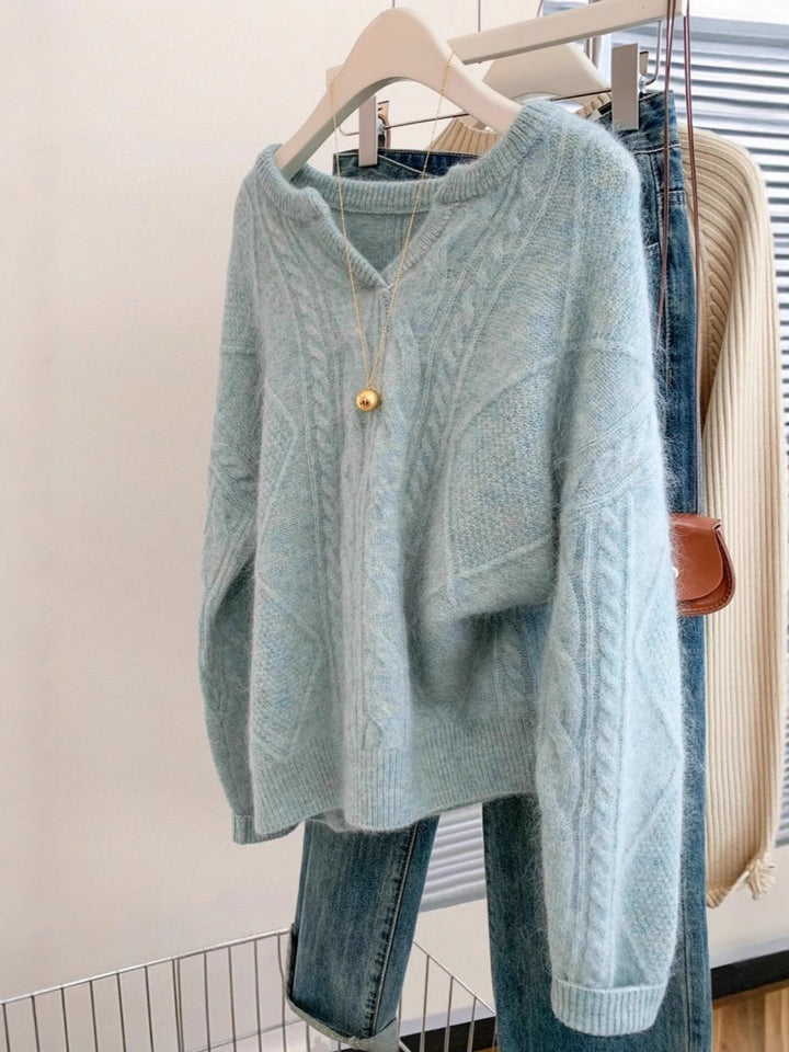 Damen Oversize Mohair-Optik Zopfmusterpullover mit V‑Ausschnitt und überschnittener Schulter Drune