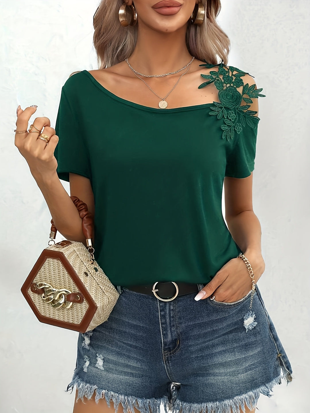 Damen nan schulterfreies Jerseyshirt mit floraler Spitzenapplikation und lockerer Passform Drune
