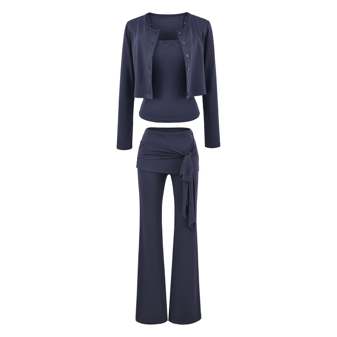 Damen dreiteiliges Lounge-Set mit kurzem Knopfcardigan, Spitzentop und Wickel-Schlaghose Drune