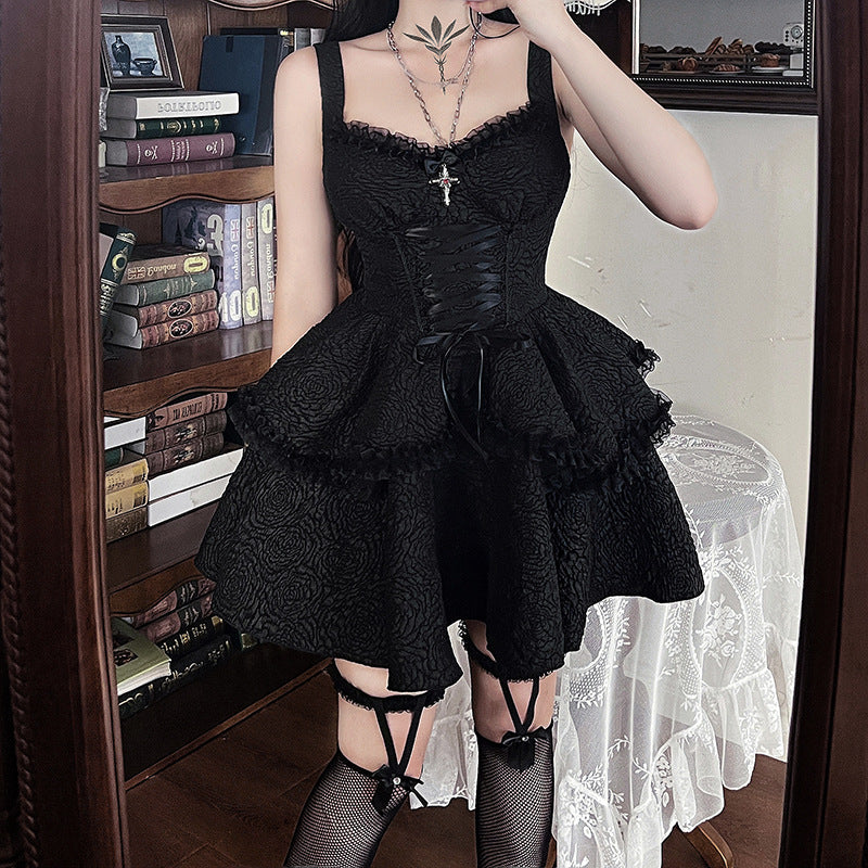 Damen Neckholder Minikleid mit Rüschendetails und elegantem Design Drune
