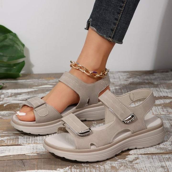 Damen Komfort-Sandalen mit verstellbaren Klettverschlüssen und gepolstertem Fußbett Drune