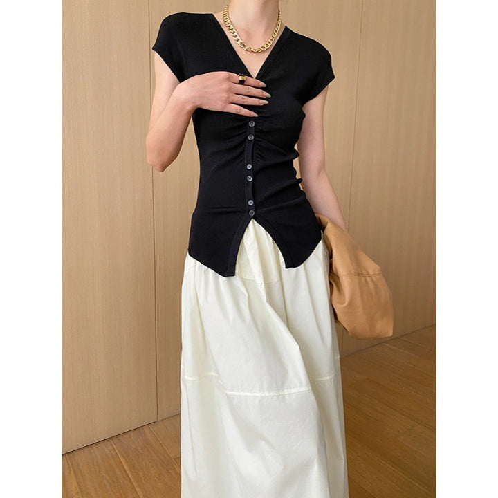 Damen figurbetontes V-Ausschnitt T-Shirt mit Knöpfen und Raffung Drune