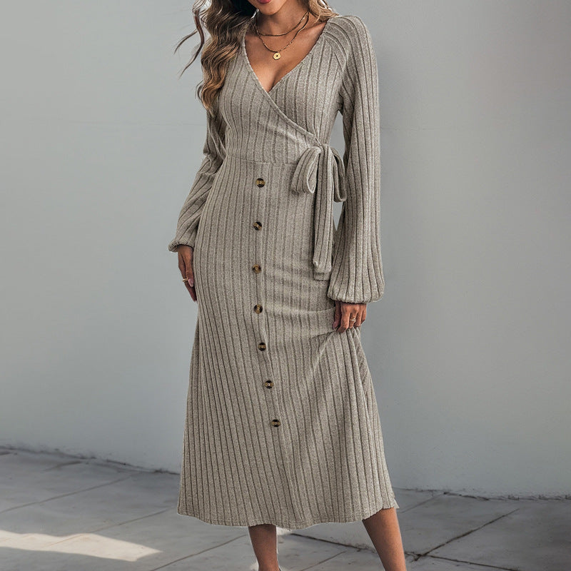 Damen Geripptes Wickel-Midikleid mit V-Ausschnitt, Ballonärmeln & Knopfleiste Drune