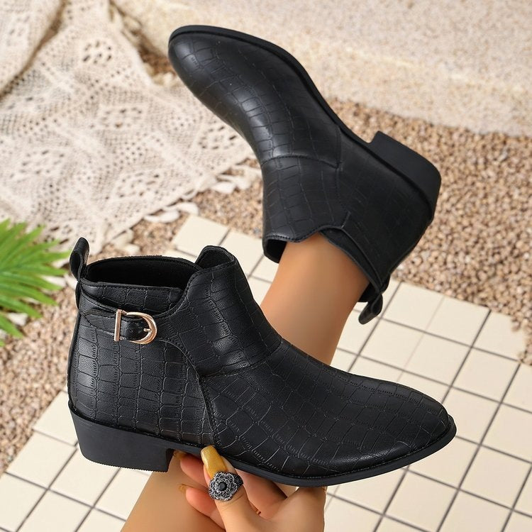 Damen Western-inspirierte Stiefelette mit spitzer Zehenpartie und dekorativer Metallschnalle Drune