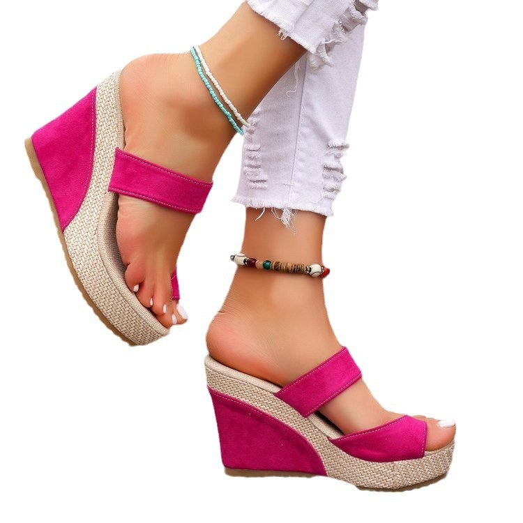 Damen Keil-Sandalen mit breiten Riemen und komfortablem Fußbett Drune