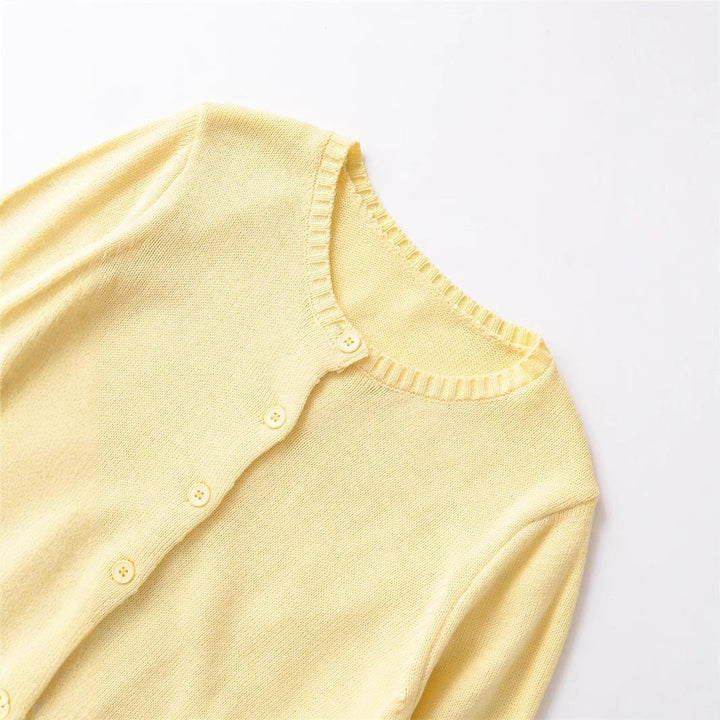 Damen leichte Strickjacke mit schlichten Knöpfen und eleganter Passform Drune