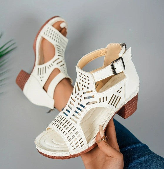Damen Sandalen mit modischem Schnitt und bequemem Blockabsatz Drune