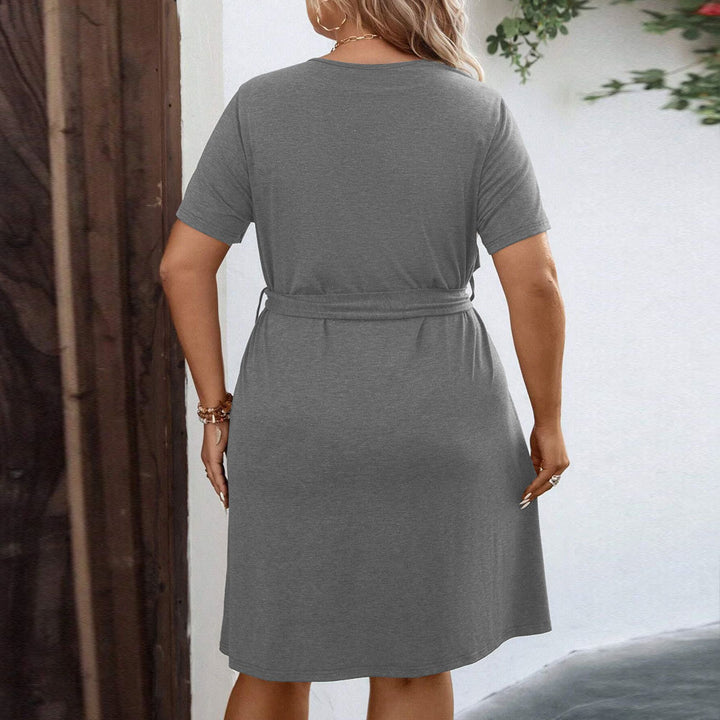 Damen Freizeitkleid mit Knopfdetails und tailliertem Bindegürtel Drune