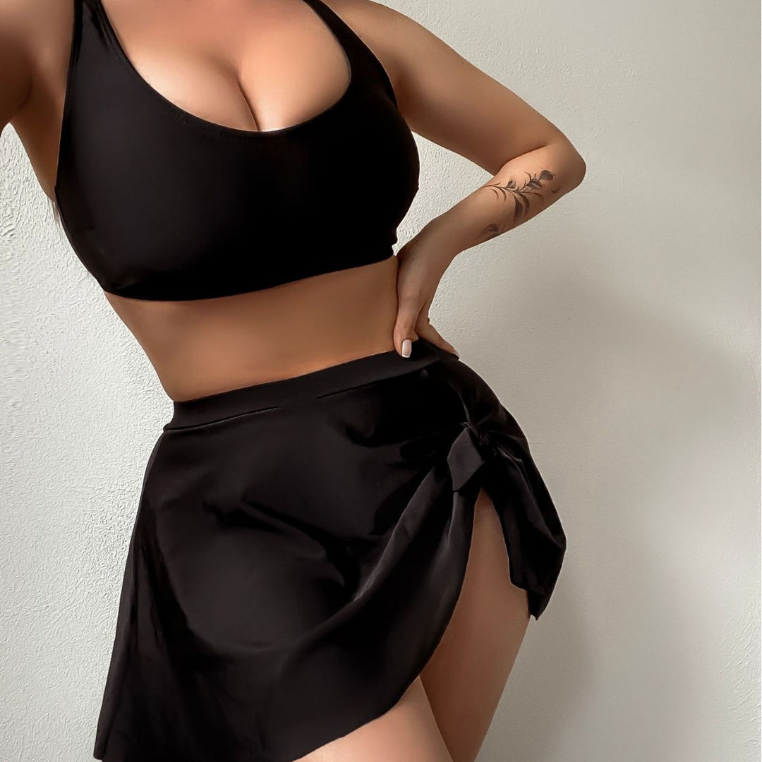 Damen Sportliches Badeoutfit mit schmeichelndem Rock Drune