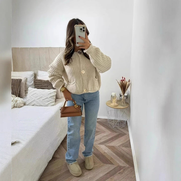 Damen Strickjacke mit dekorativen Knöpfen und praktischen Taschen Drune