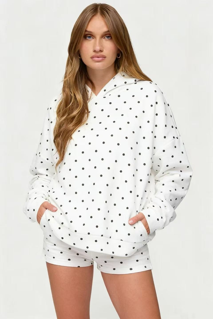 Damen nan gepunktetes Komfort-Set mit Kapuzensweatshirt, Kängurutasche und Shorts Drune