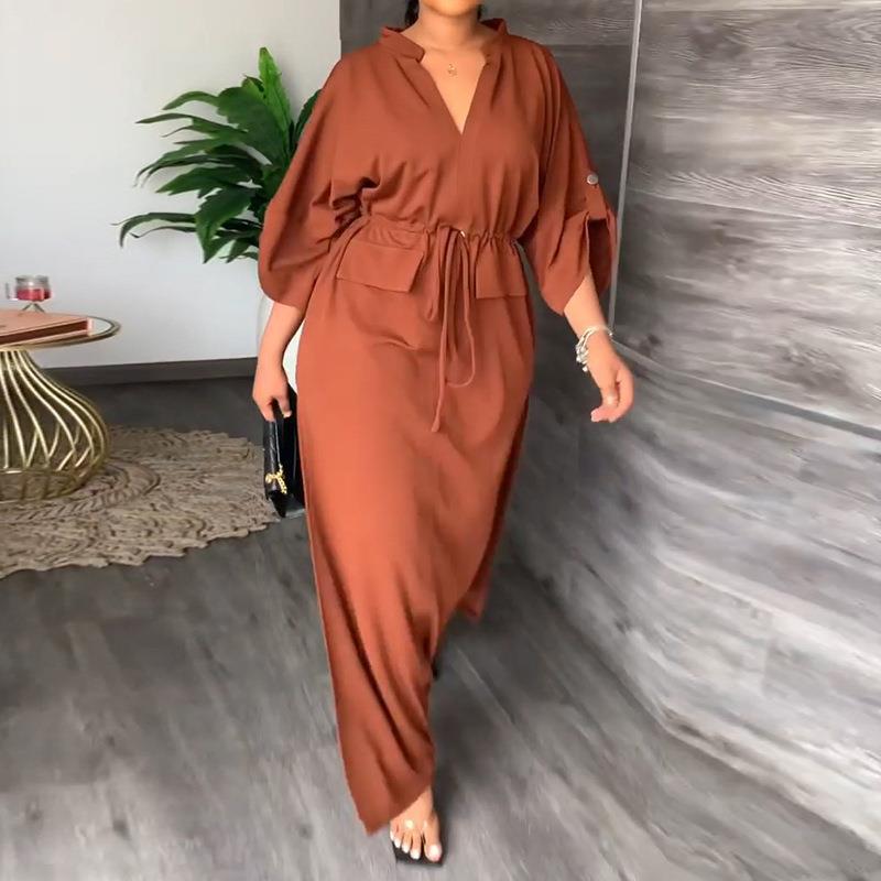 Damen Maxikleid mit Taillierung und offenem Kragen Drune