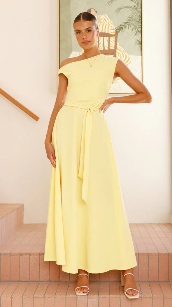 Damen Maxikleid mit asymmetrischem Schnitt und eleganter Drapierung Drune