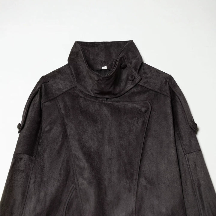 Damen Kurze Velours‑Optik Bomberjacke mit hohem Stehkragen und asymmetrischer Knopfleiste Drune
