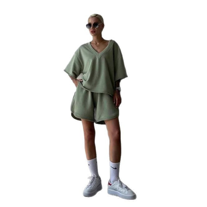 Damen lässiges Sport-Set mit oversized Oberteil und bequemen Shorts