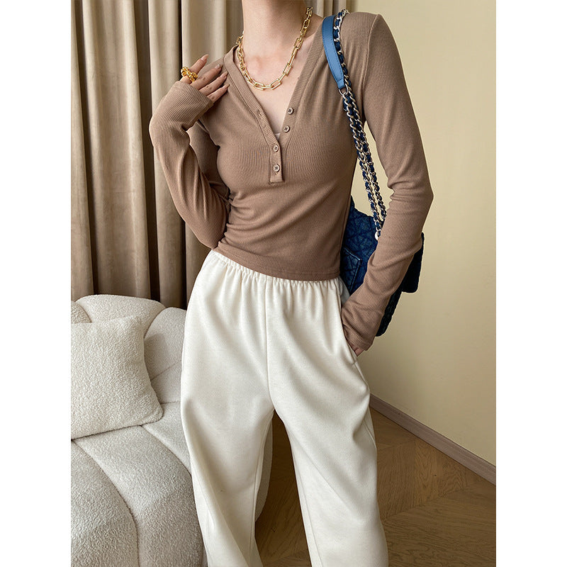 Damen Langarm-Henley-Shirt aus hochwertigem Rippstrick mit modischen Knopfdetails Drune