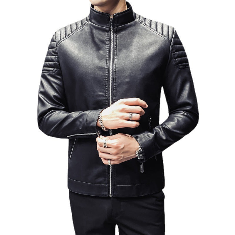 Herren schlanker Kunstleder-Moto-Blouson mit ergonomischen Nähten, Rippenstepp an Schultern und verdeckten Reißverschlusstaschen Drune