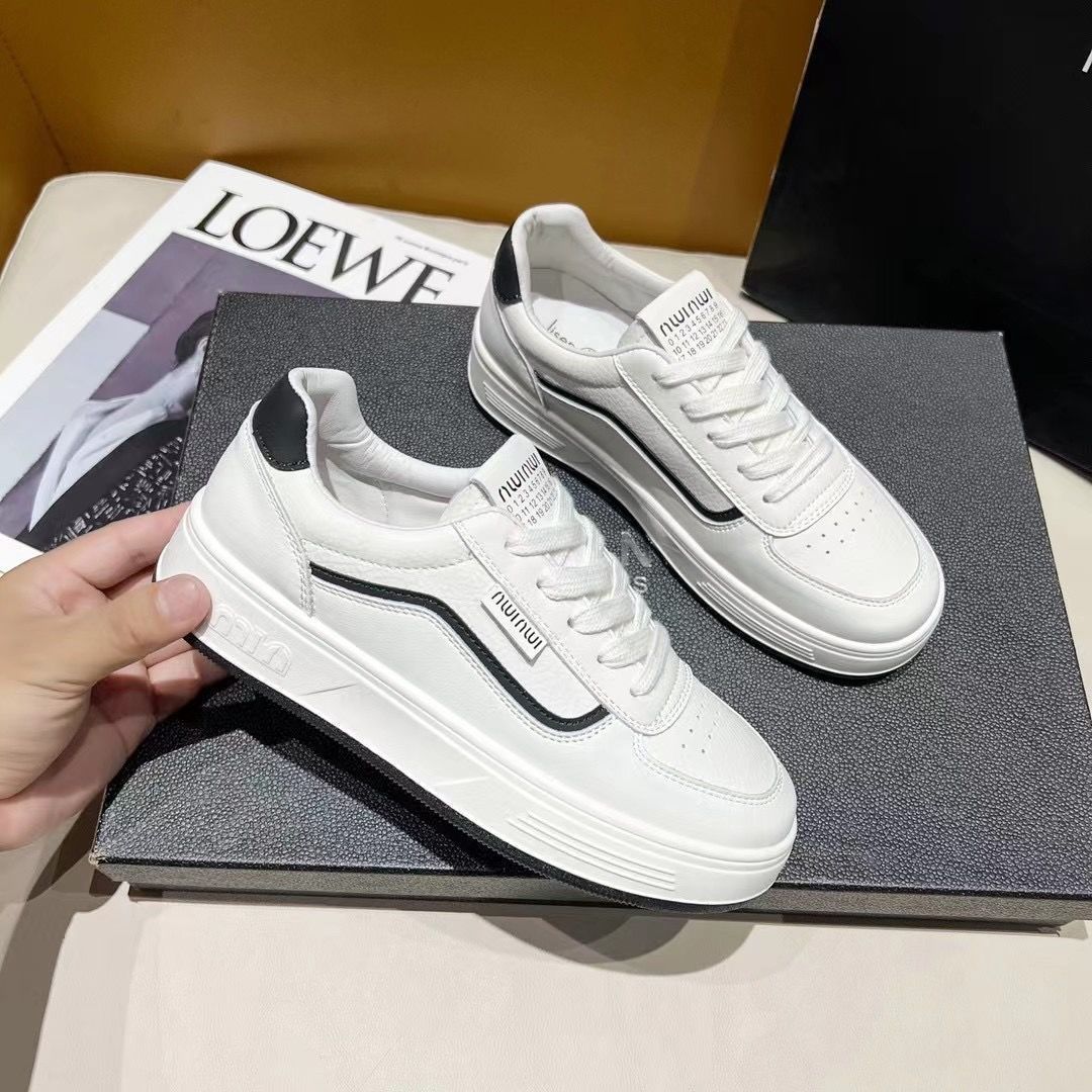 Damen Sneakers im trendigen High-Top Design mit strapazierfähigem Obermaterial und komfortabler Dämpfung Drune
