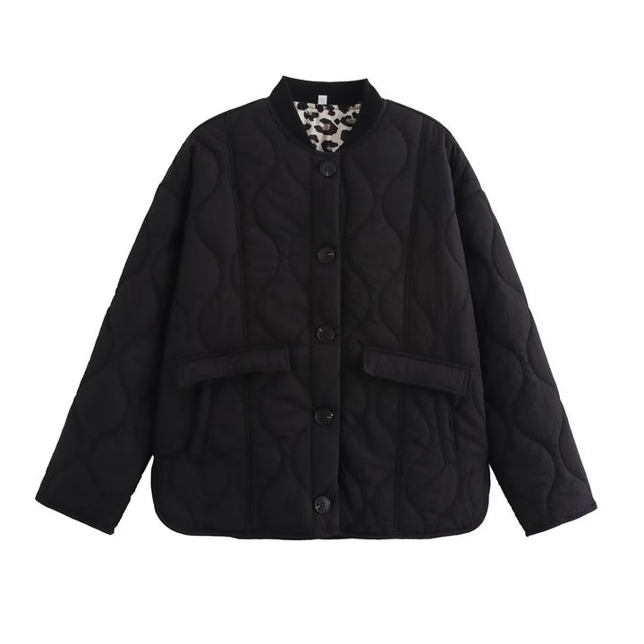 Damen gesteppte Kurzjacke mit Rundhals, dekorativer Knopfleiste und Pattentaschen Drune