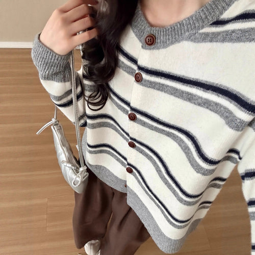 Damen modischer Knopf-Cardigan mit Streifenmuster Drune