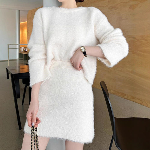 Damen Kuscheliger Flausch-Zweiteiler mit Oversize-Pullover und Minirock Drune