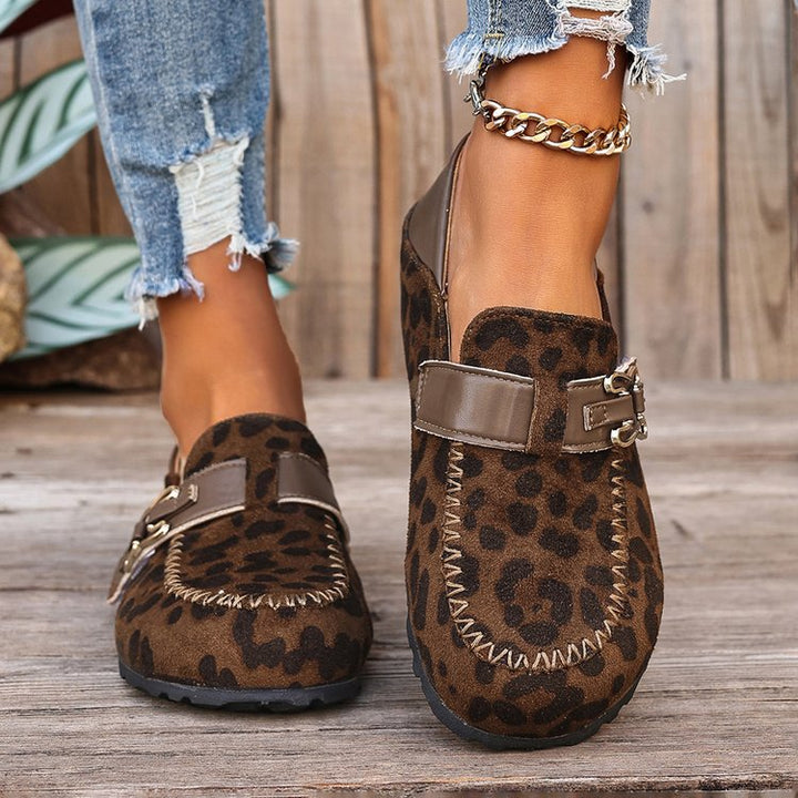 Damen Mokassin-Slipper aus Veloursleder mit dekorativer Metall-Schnalle Drune