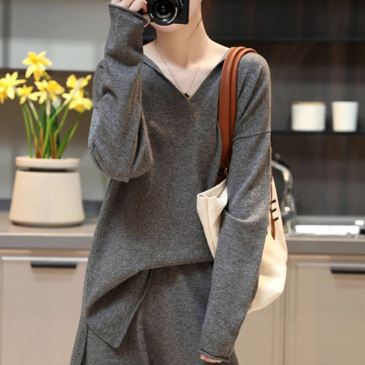 Damen V-Ausschnitt Pullover mit weichem Material und lässigem Schnitt Drune