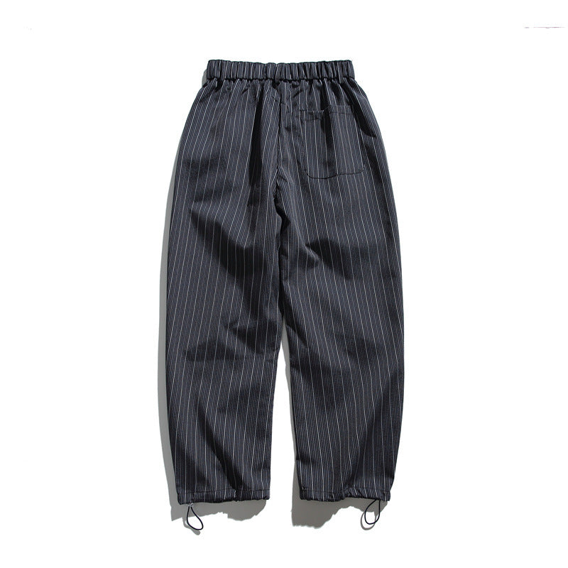 Herren Locker geschnittene Bundfalten-Hose mit Tunnelzug-Saum und Nadelstreifen Drune
