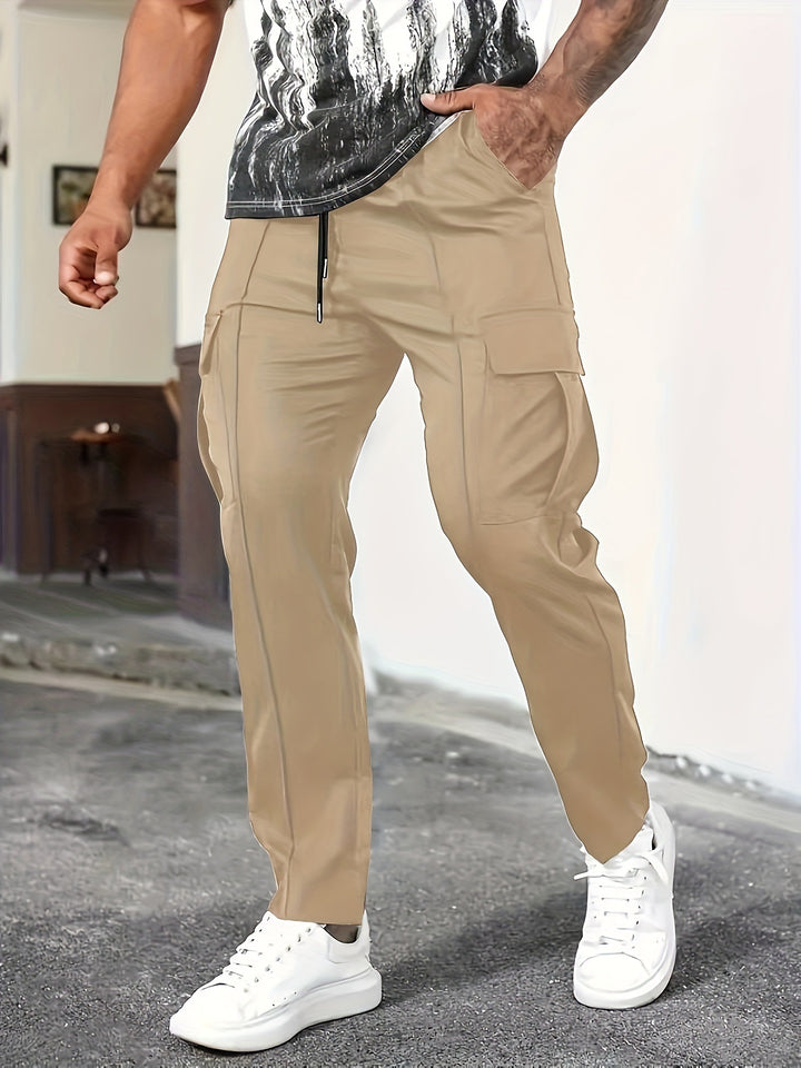 Herren Tapered Cargo-Jogginghose mit flachem Tunnelzug, Mehrfachtaschen & schmalem Knöchelsaum Drune
