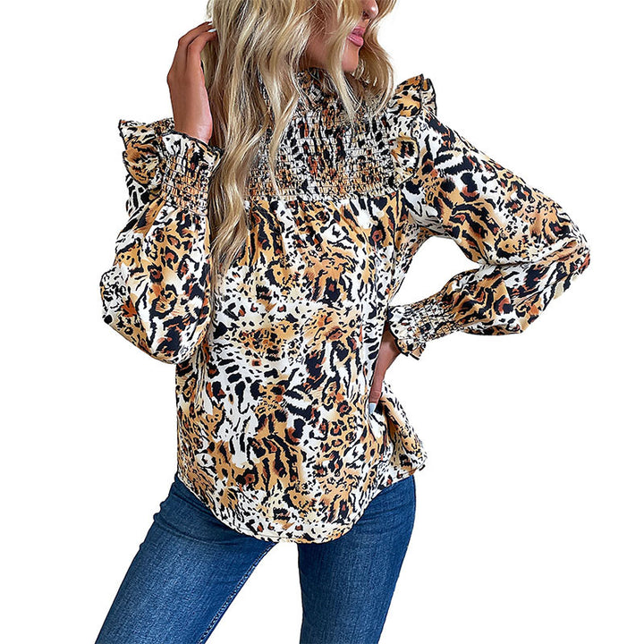Damen Smocked-Bluse mit hohem Kragen, geraffter Schulterpasse und Animal-Print Drune
