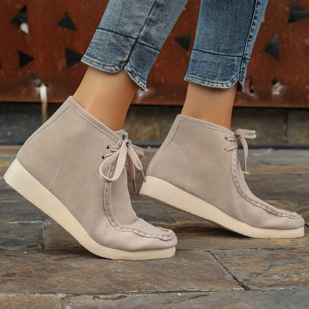Damen  knöchelhohe Schnürboots mit Mokassinnaht, weicher Innensohle und crepe Sohle Drune
