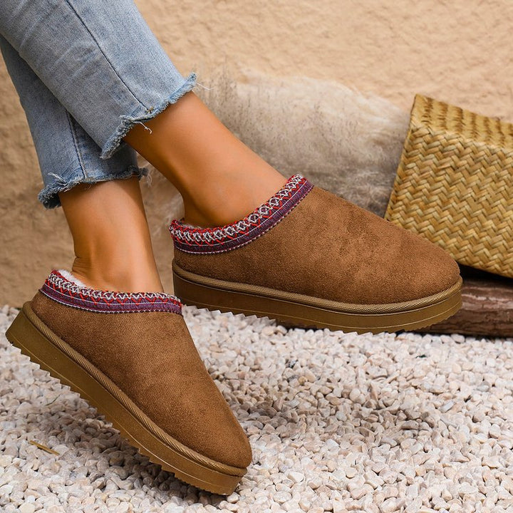 Damen Gefütterte Velours‑Slipper mit gestricktem Schaftbund und profilierter Plateausohle Drune