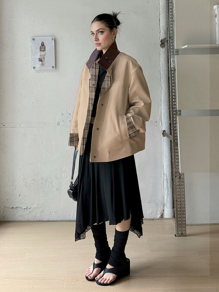 Damen trendige Oversized Jacke mit kariertem Innenfutter und hohem Kragen Drune