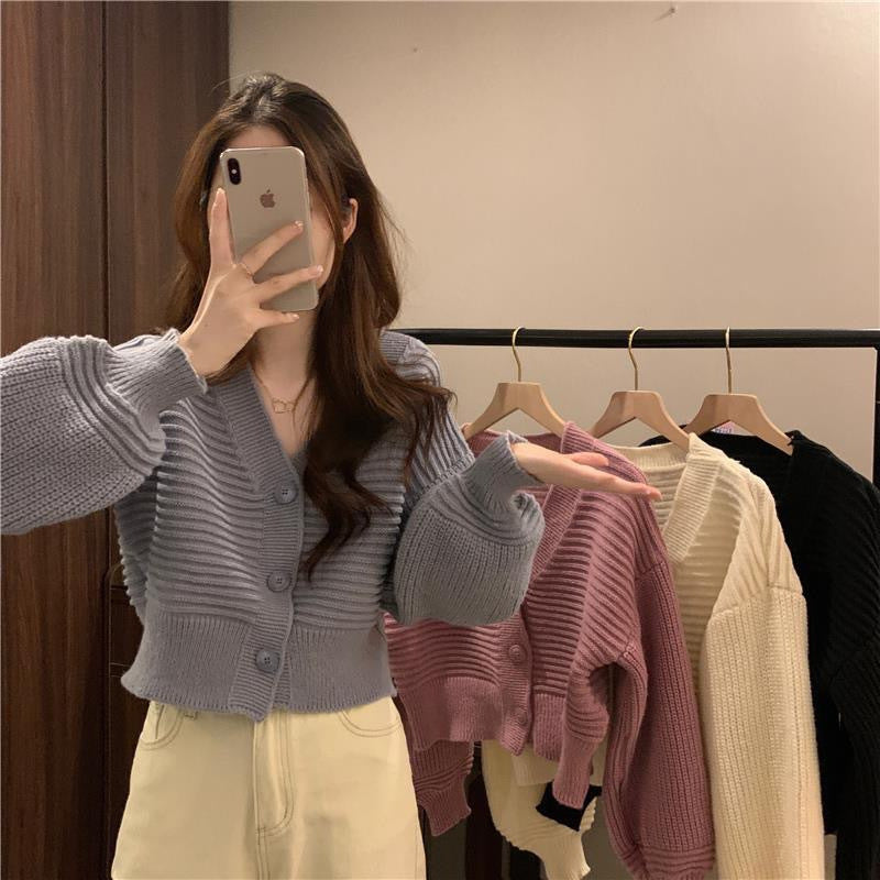 Damen gemütlicher und eleganter Strickcardigan mit voluminösen Ärmeln und Knopfdetails Drune