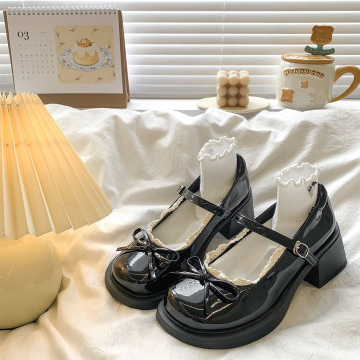 Damen Elegante Lackpumps mit verspieltem Schleifen-Detail und bequemer Sohle Drune