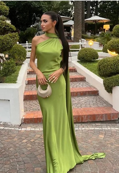 Damen Maxikleid mit asymmetrischem Schnitt und fließendem Stoff Drune