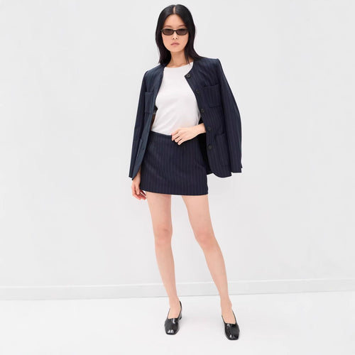 Damen Zweiteiliges Nadelstreifen-Tailoring-Set mit kragenlosem Blazer und hochgeschnittenem Minirock Drune