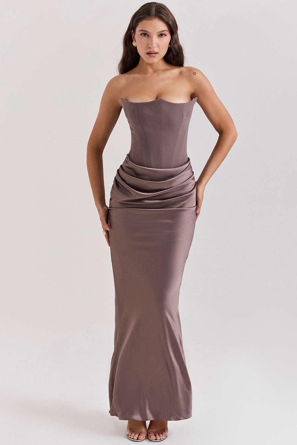 Damen Elegantes Abendkleid mit Herz-Ausschnitt und schimmerndem Oberteil Drune