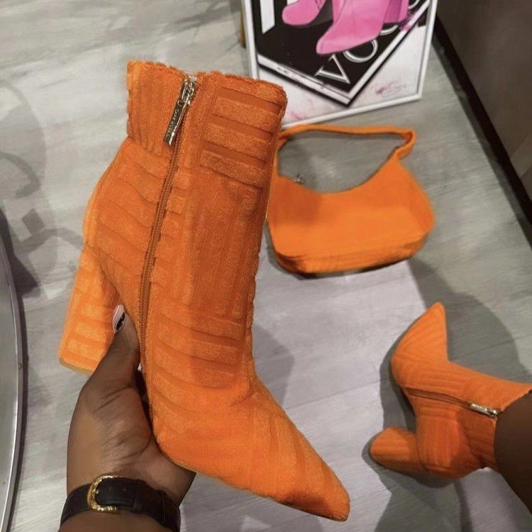 Damen Elegante Stiefeletten mit strukturiertem Obermaterial und praktischem Reißverschluss Drune