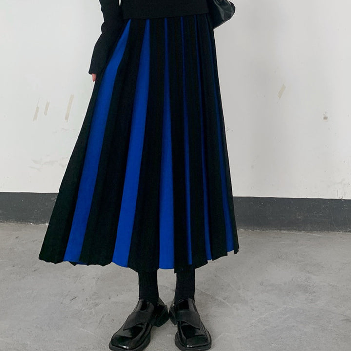 Damen Eleganter Plissee-Rock mit kontrastierenden Streifen Drune