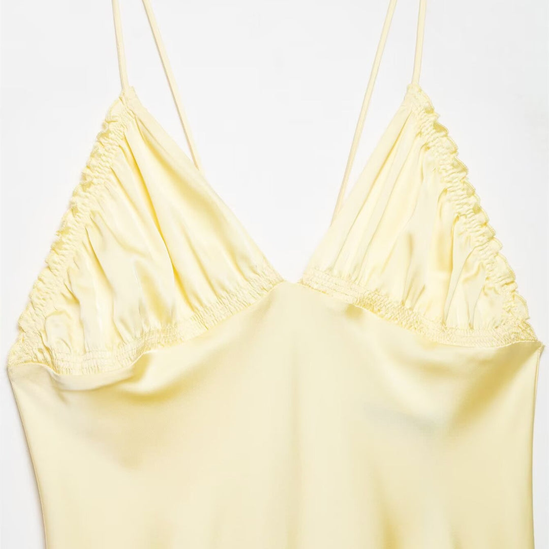 Damen Slipdress mit verführerischem V-Ausschnitt und feinen Rüschendetails Drune