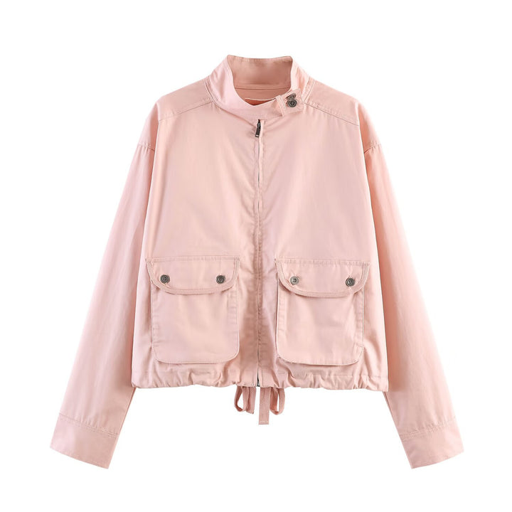 Damen Kurzjacke im Safari‑Stil mit Stehkragen, Kängurutaschen und Kordelzug Drune