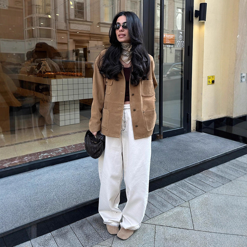 Damen Boxy Kurzjacke aus Veloursleder‑Optik mit Kontrastkragen & Pattentaschen Drune