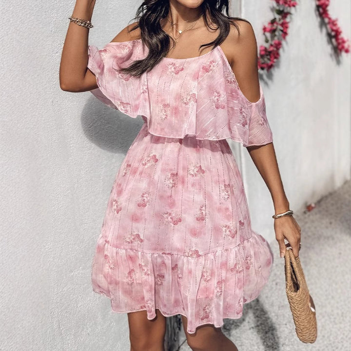 Damen fließendes Sommerkleid mit kaltem Schulterdesign und Rüschendetails Drune