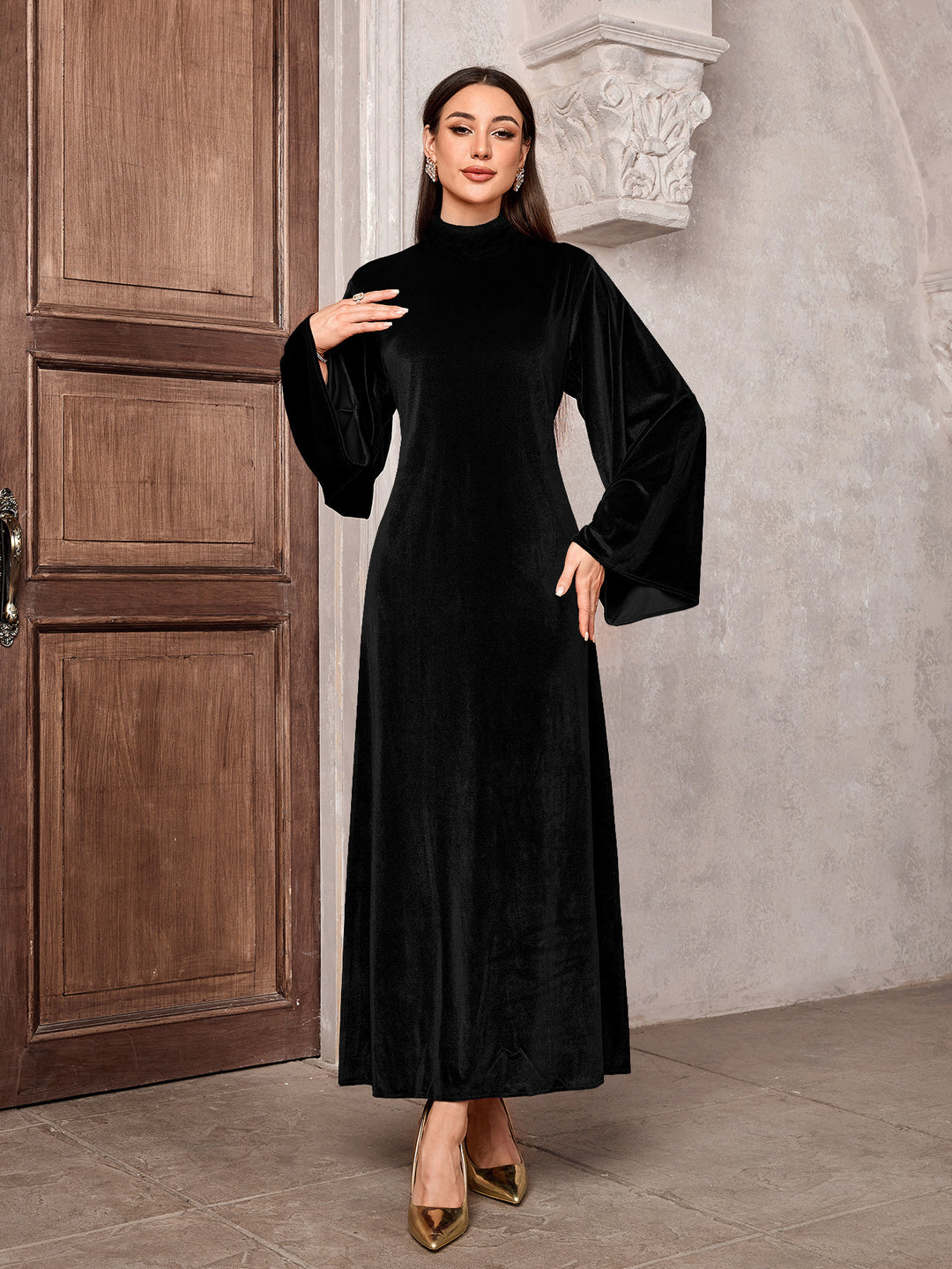 Damen Maxikleid aus Samt mit Stehkragen und Glockenärmeln Drune