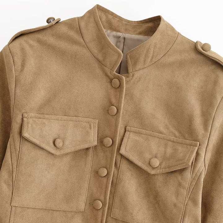 Damen Taillierte Safarijacke aus Wildlederoptik mit Stehkragen und Zierknöpfen Drune