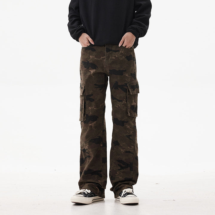 Unisex Cargohose im weiten Marlene-Cut mit Camouflage-Print und großen Pattentaschen Drune