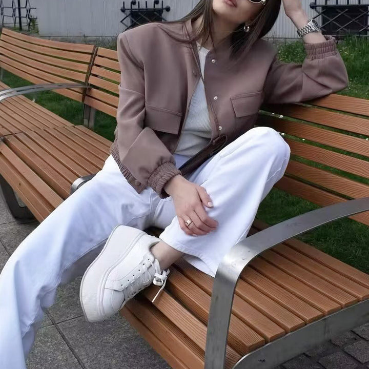 Damen elegante Sweatjacke mit praktischen Taschen und modernem Stehkragen Drune